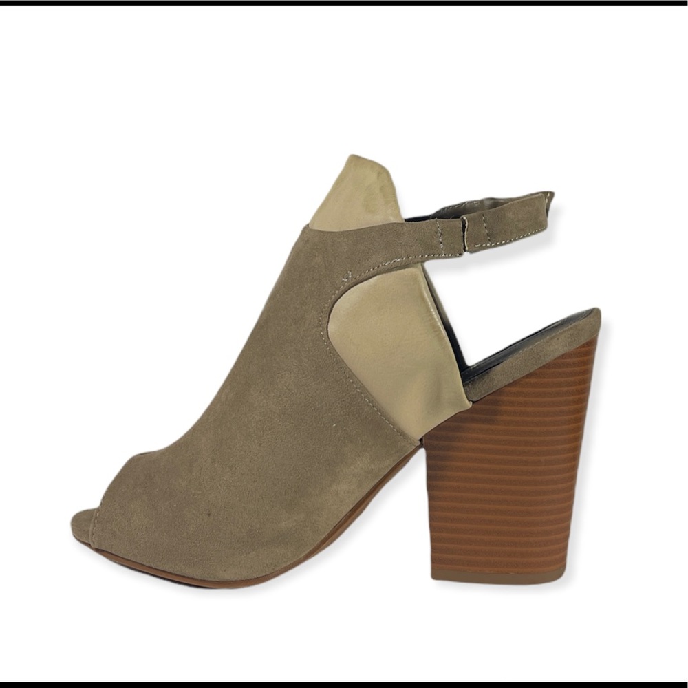 Eva Taupe Heels - Picture 3 of 3